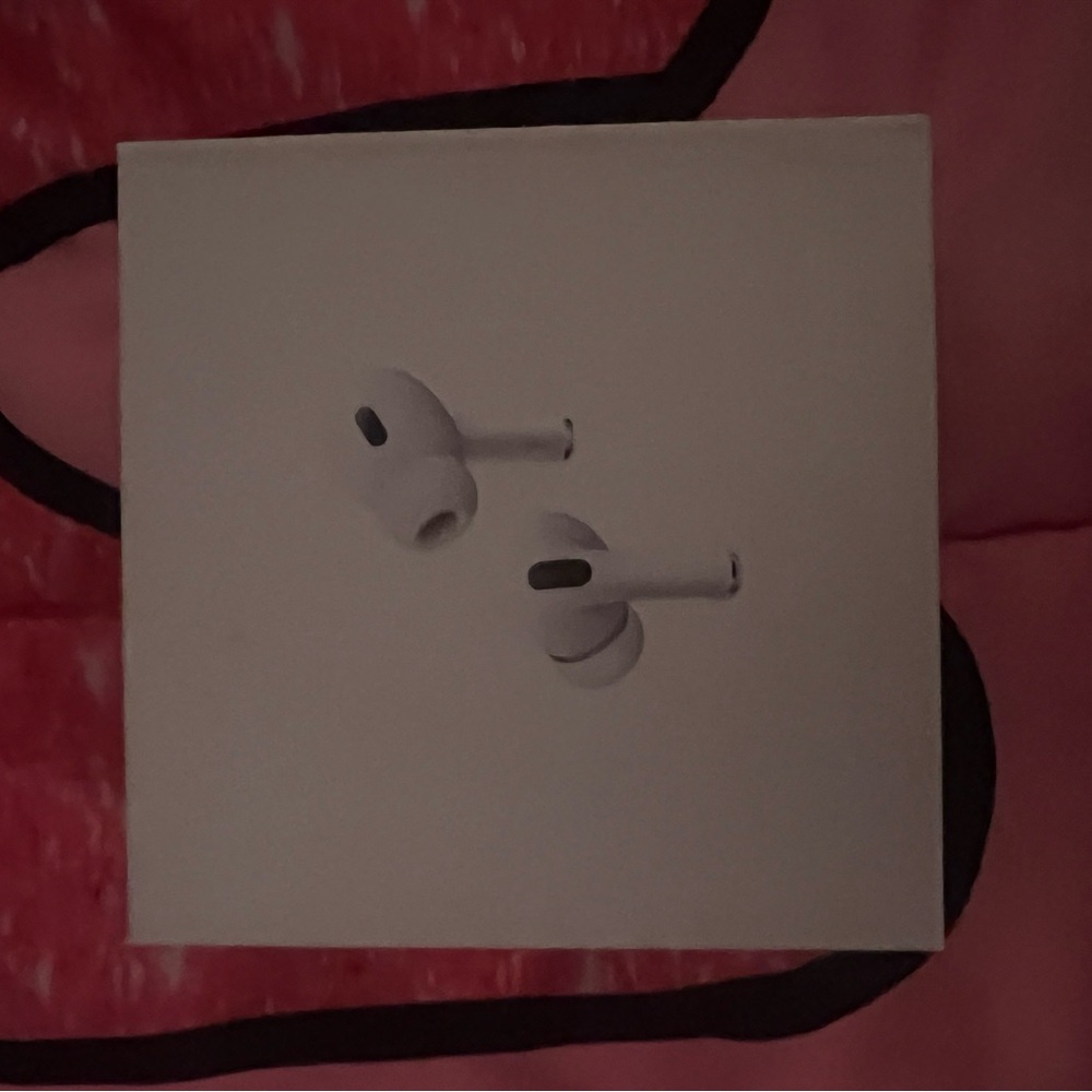 Apple AirPods Pro Box - White